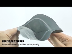 スパイスリーフ包装用スタンドアップパウチ